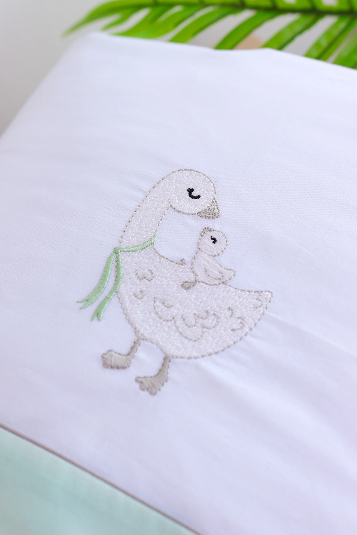 Дитяча постільна білизна Caring dreams, бавовняна, м'ятна_3